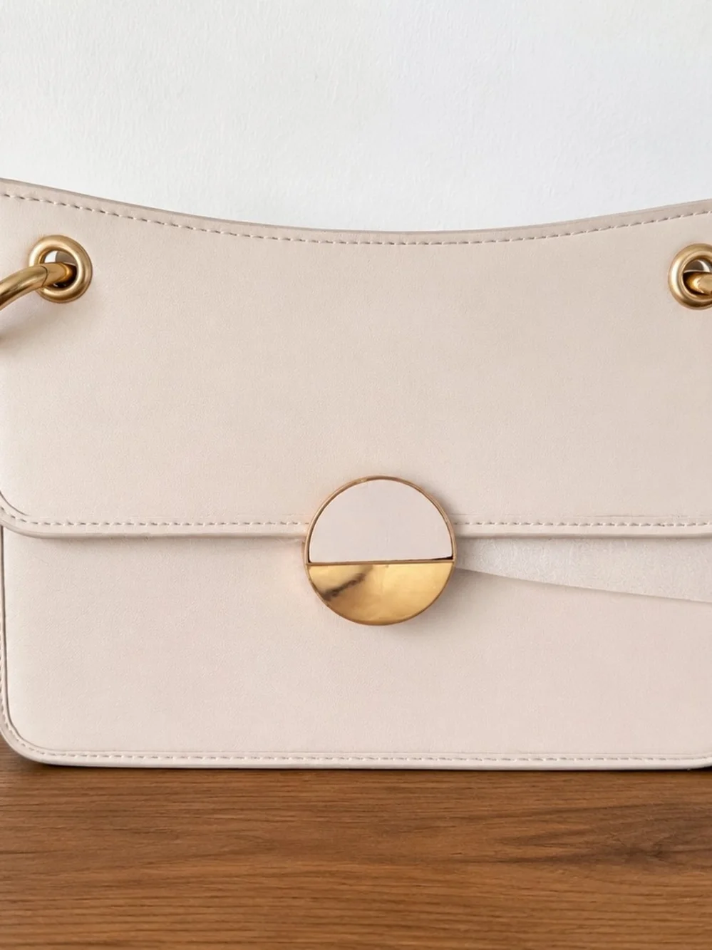 Off White Shoulder Bag with Gold-Tone Hardware & Detachable Crossbody Strap